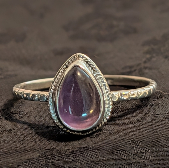 Jewelry - Natural Amethyst Teardrop Ring Solid Sterling Silver Size 8.5 🆕